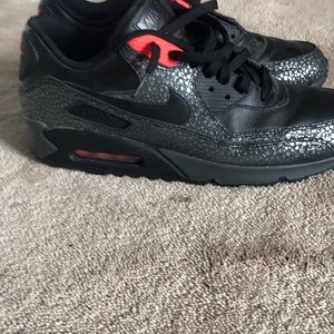 Nike Air Max 90